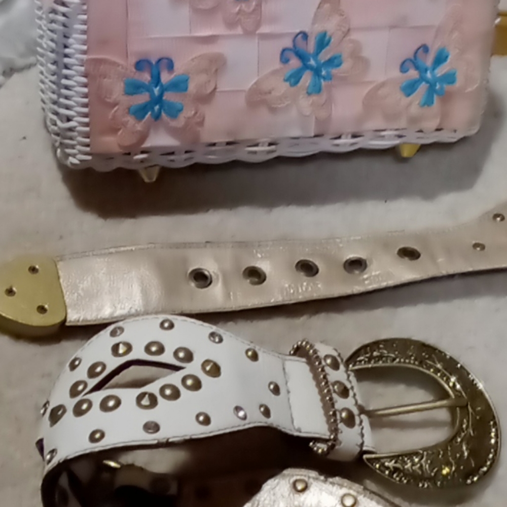 Kathy Van Zeland Leather Belt M
